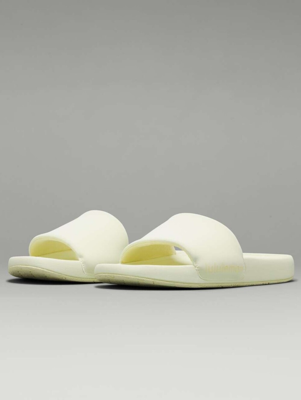 lulelemon restful day slides Lemon Ice